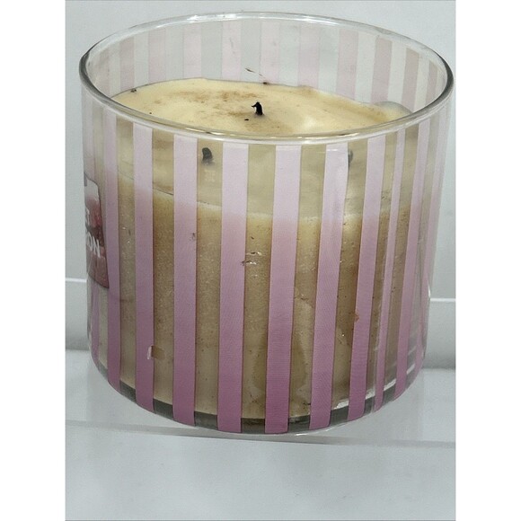 Bath & Body Works SWEET MACARON 3-Wick Candle 14.5 oz - Picture 3 of 6